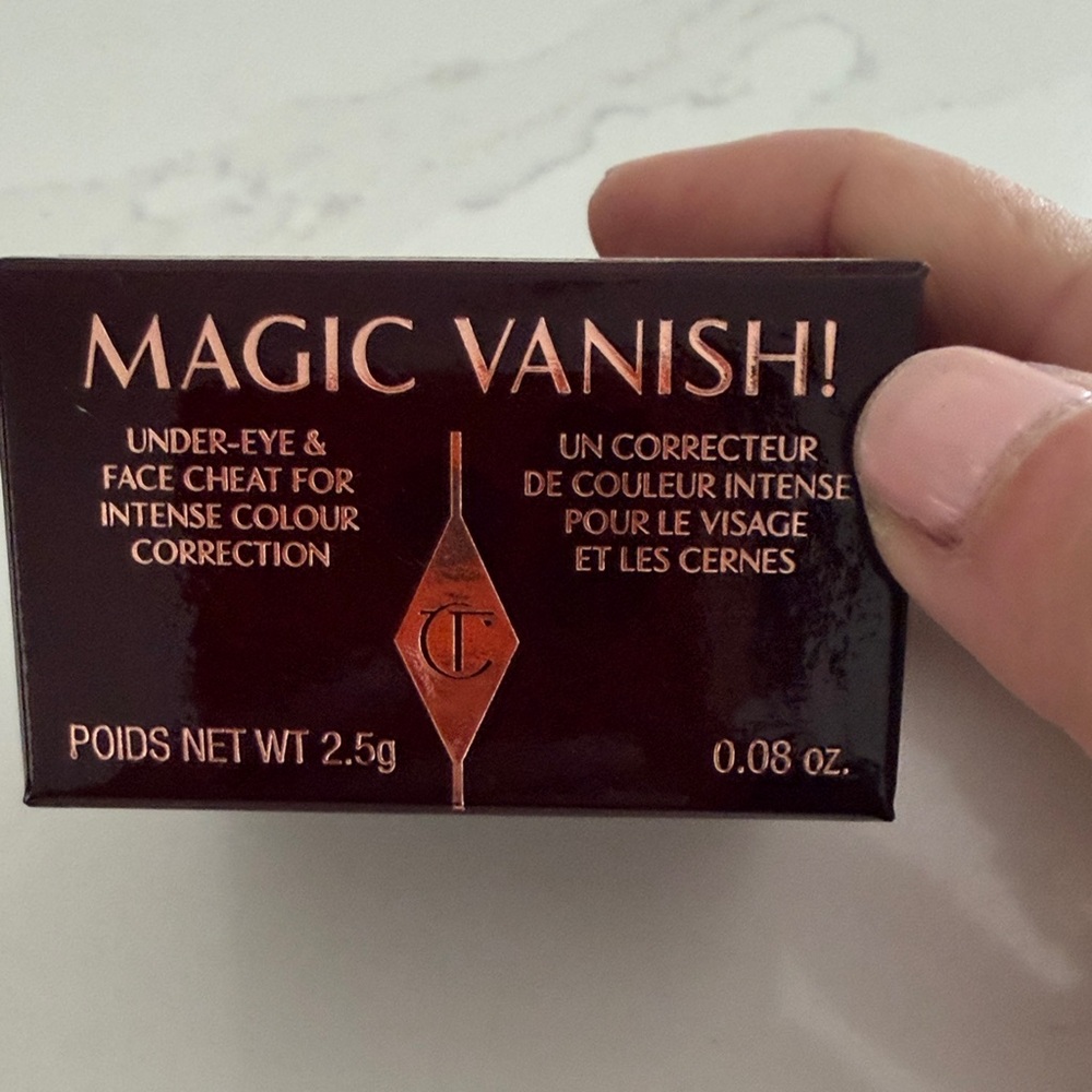 Charlotte Tilbury Magic Vanish Concealer